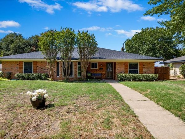 2004 Ford Street , Arlington, TX 76013