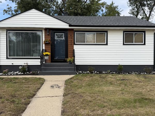4132 E 11th Place , Gary, IN 46403
