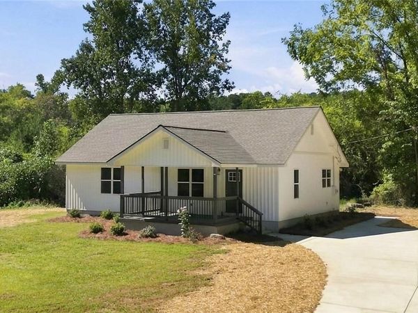 185 McPherson Church Road, Dallas, GA 30132