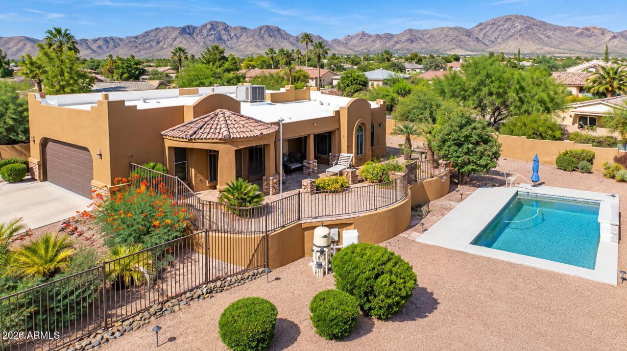 1356 E LYNDA Lane, Queen Valley, AZ 85118