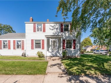 272 Edgewood Avenue , Tonawanda, NY 14223