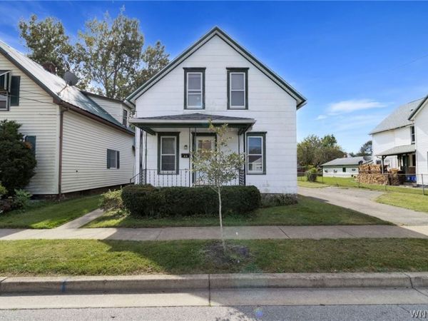 23 Wren Avenue , Lancaster, NY 14086