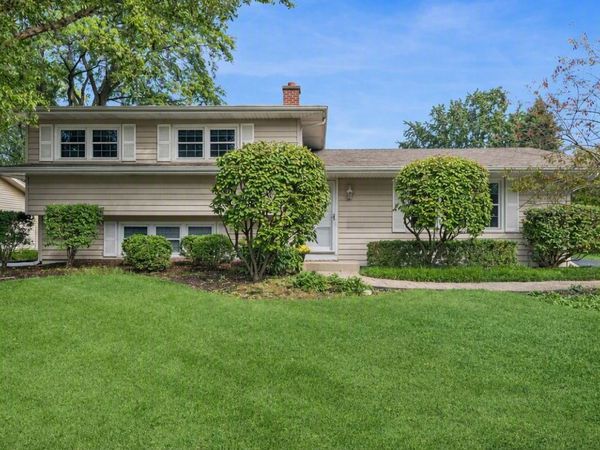 437 Tupelo Avenue , Naperville, IL 60540