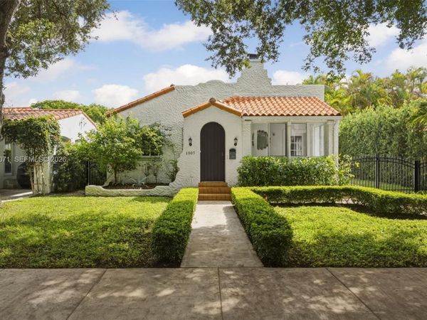 1507 Columbus Blvd, Coral Gables, FL 33134