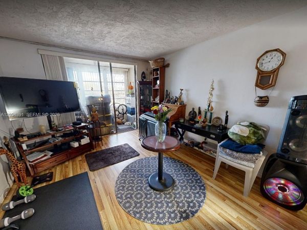 2841 Somerset Dr , Unit 307, Lauderdale Lakes, FL 33311