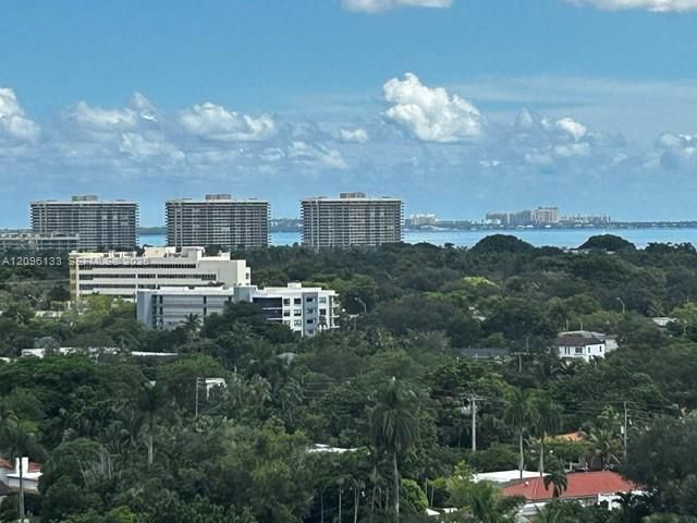 2425 SW 27th Ave, Unit 1401, Miami, FL 33145 Photo