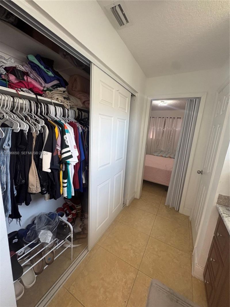 3591 NW 37th St, Lauderdale Lakes, FL 33309 Photo