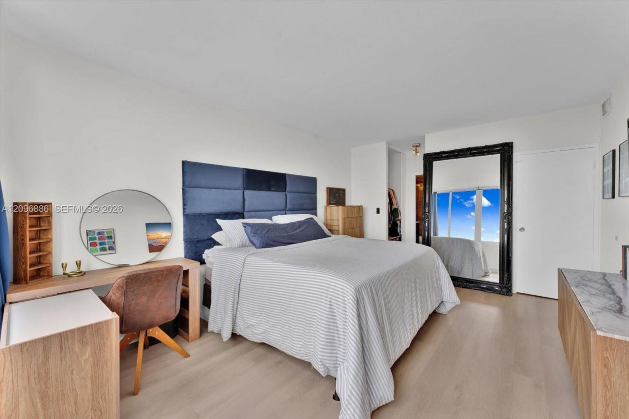 7441 Wayne Ave , Unit 14B, Miami Beach, FL 33141 Photo