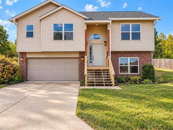20263 Havana Lane , St Robert, MO 65584