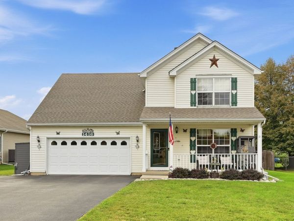 1416 Sandwich Drive, Lake Holiday, IL 60548