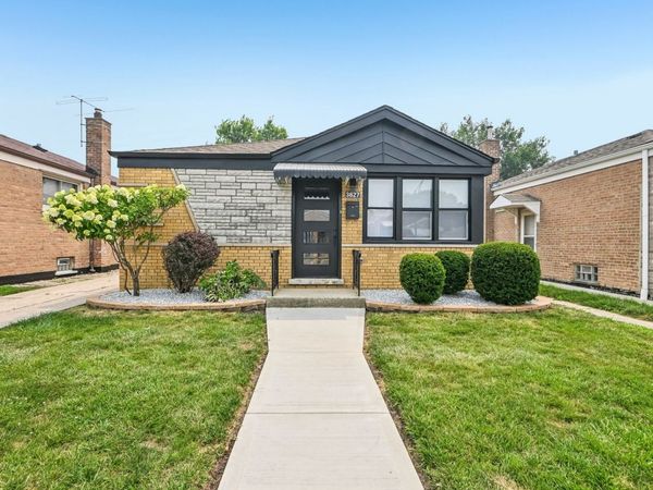 3827 W Hayford Street , Chicago, IL 60652