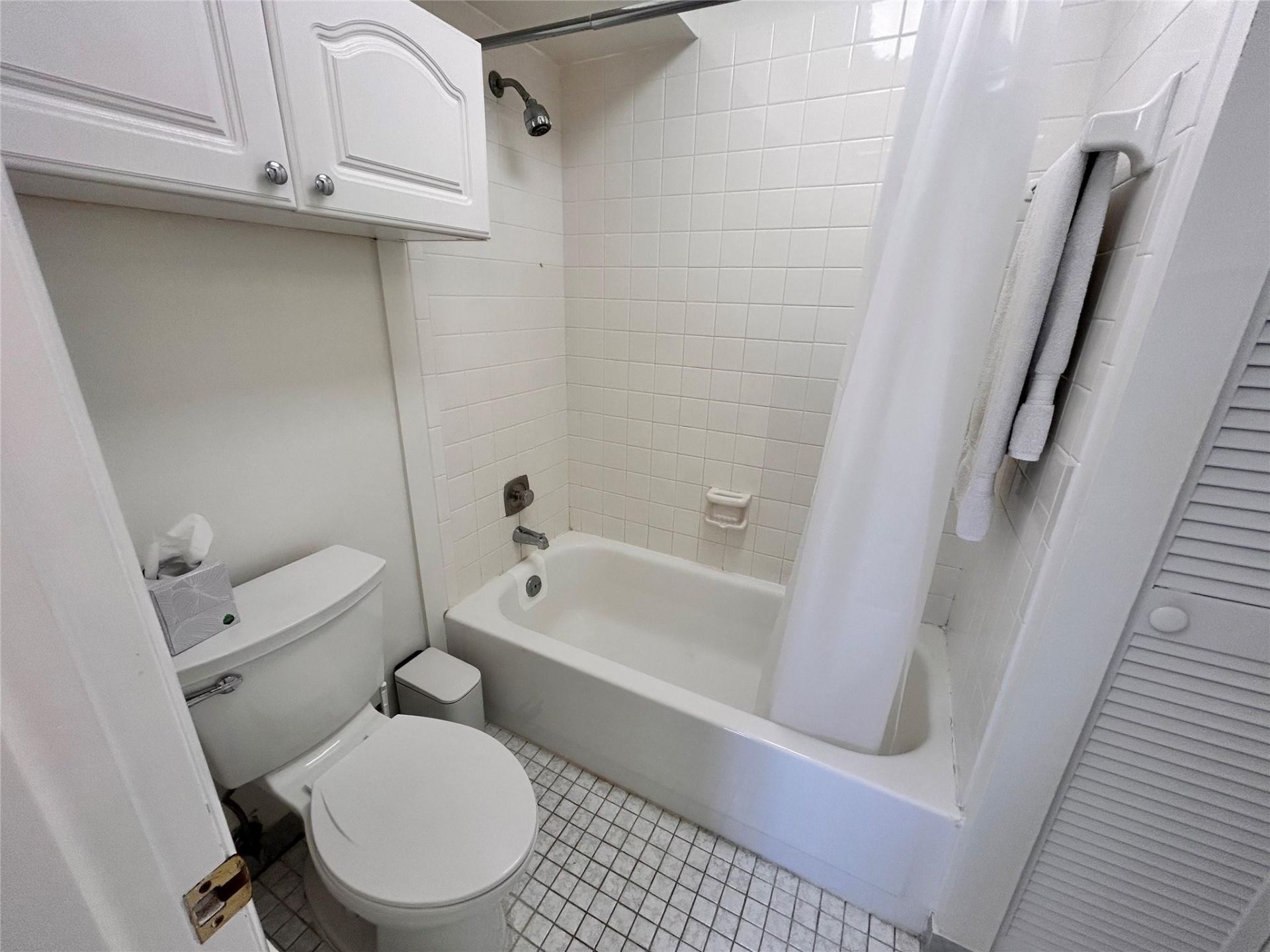 14 Royal Palm Way, Unit 605, Boca Raton, FL 33432 Photo