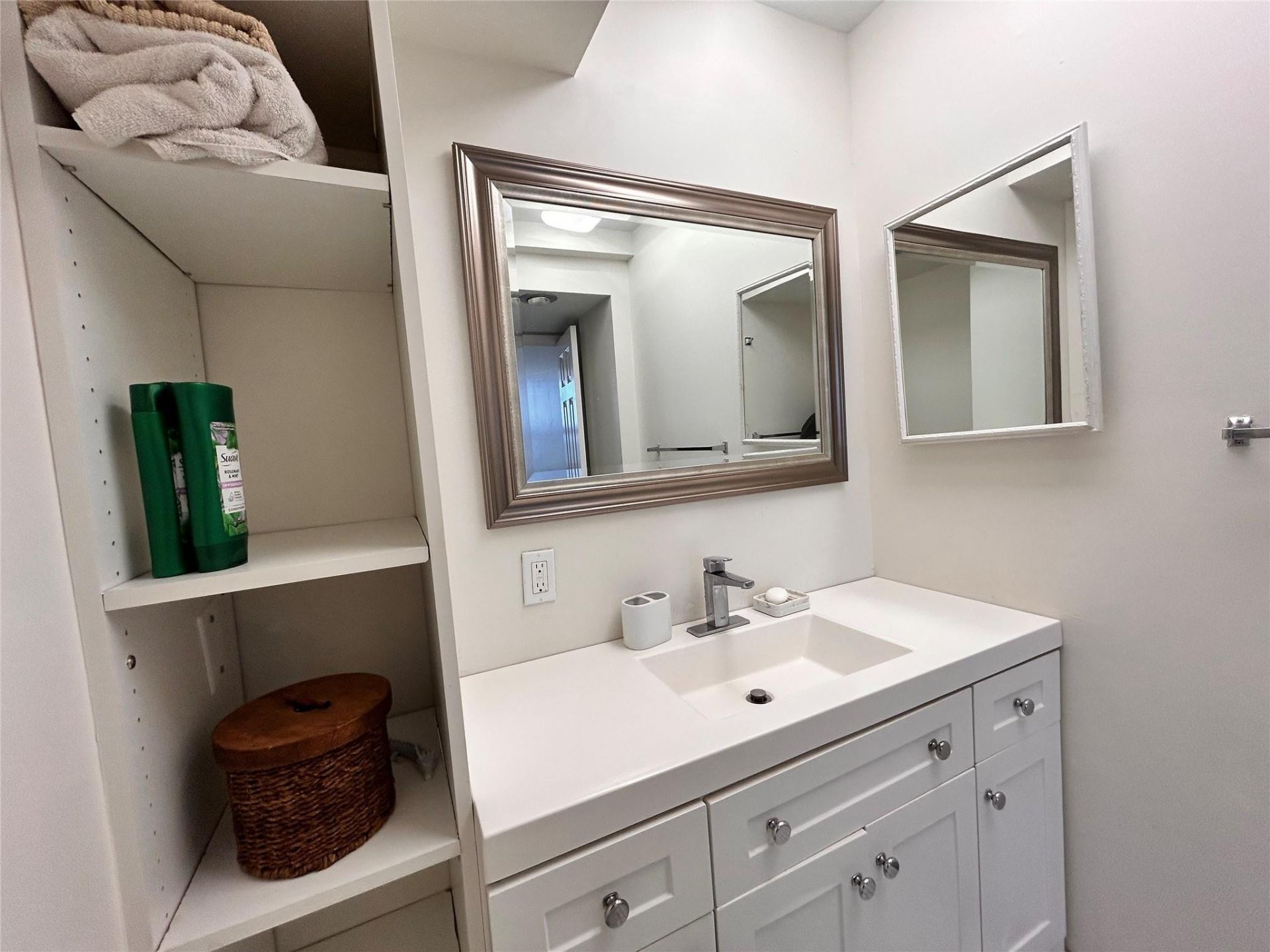14 Royal Palm Way, Unit 605, Boca Raton, FL 33432 Photo