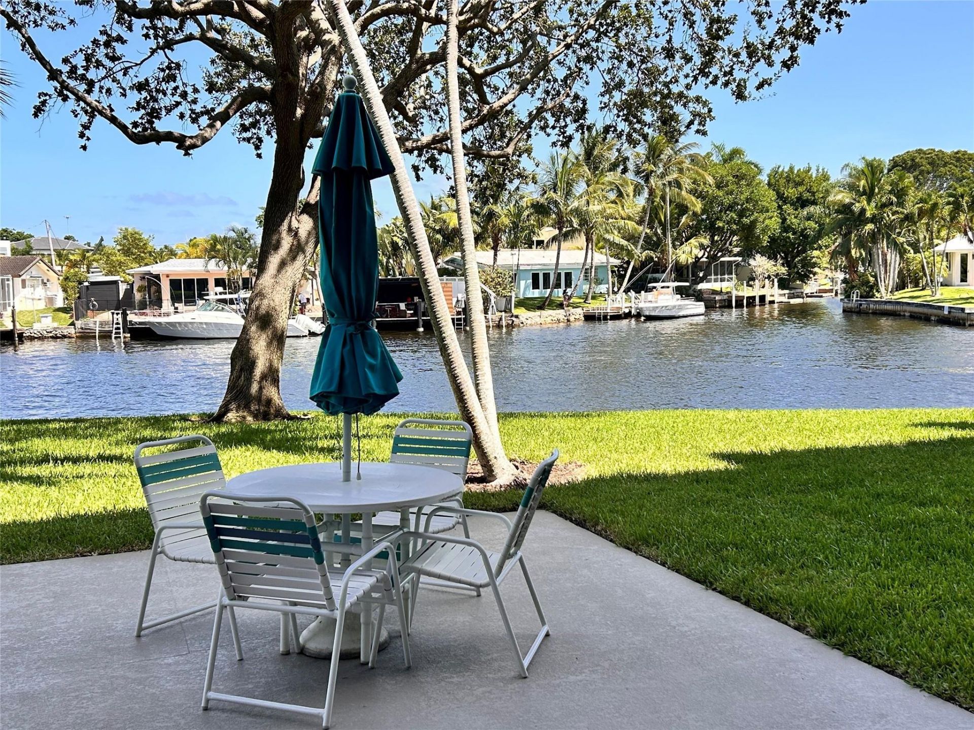 14 Royal Palm Way, Unit 605, Boca Raton, FL 33432 Photo