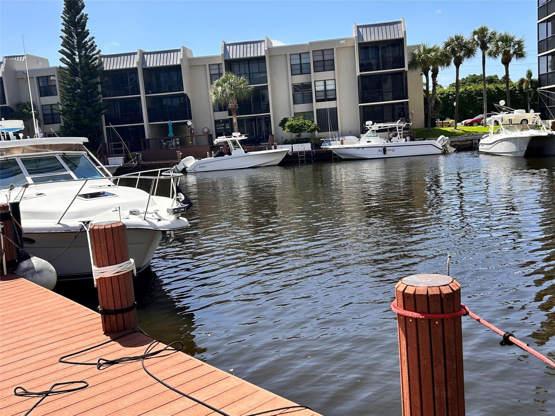 14 Royal Palm Way, Unit 605, Boca Raton, FL 33432 Photo