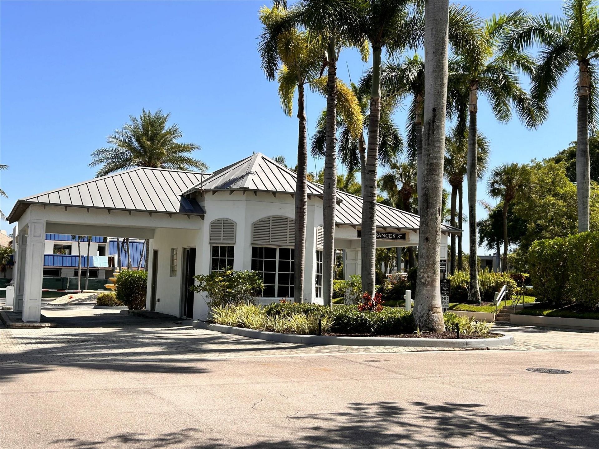 14 Royal Palm Way, Unit 605, Boca Raton, FL 33432 Photo