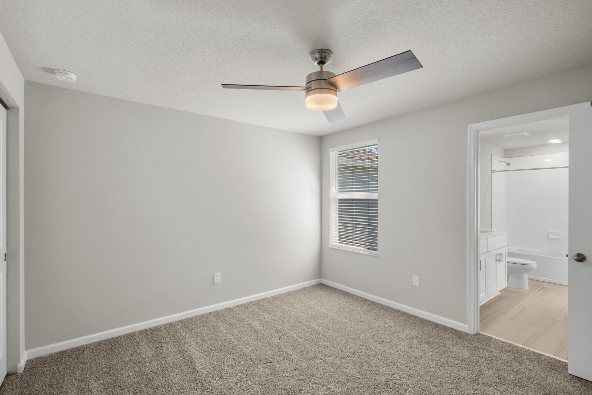 5622 SE Edgewater Circle, Stuart, FL 34997 Photo