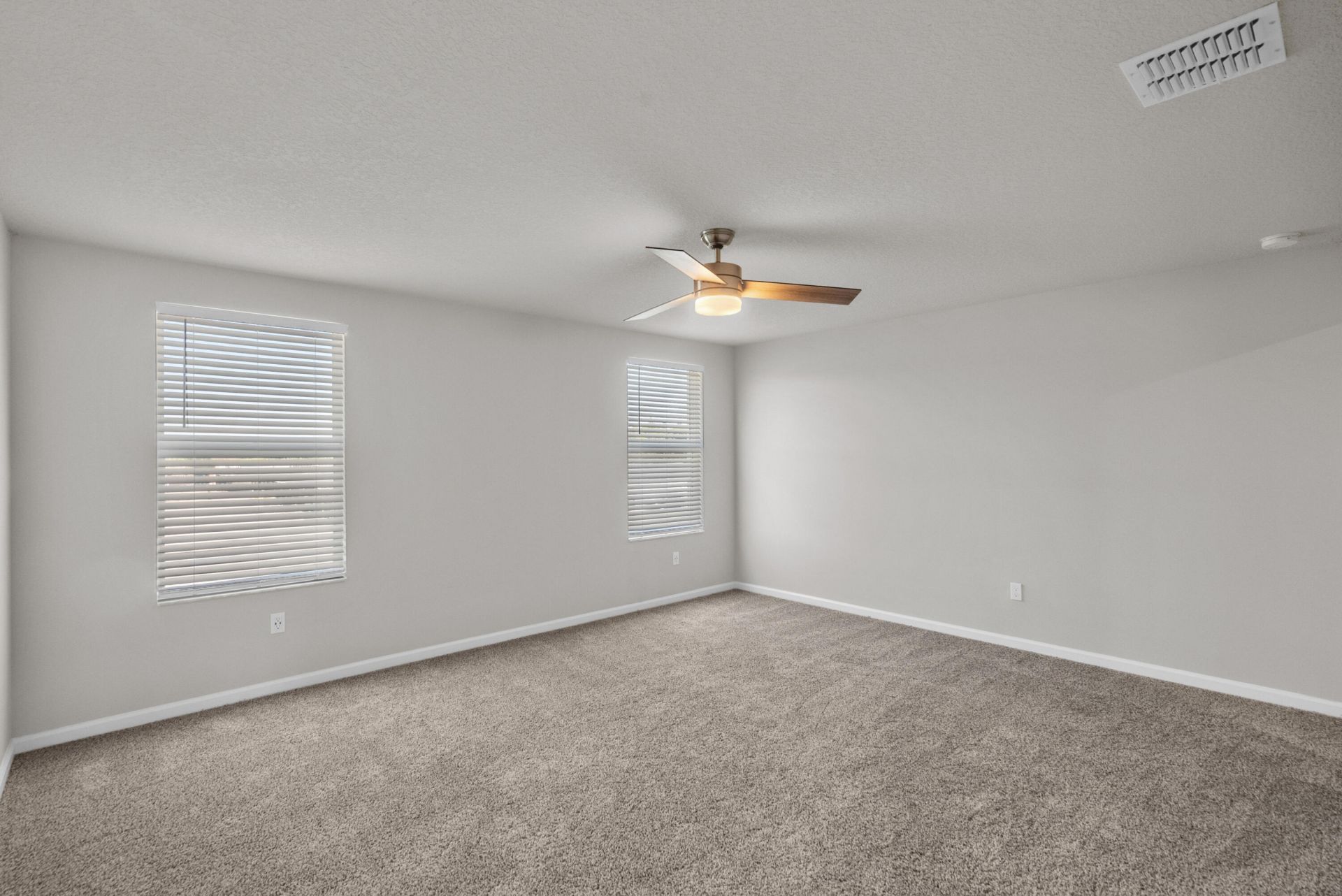 5622 SE Edgewater Circle, Stuart, FL 34997 Photo