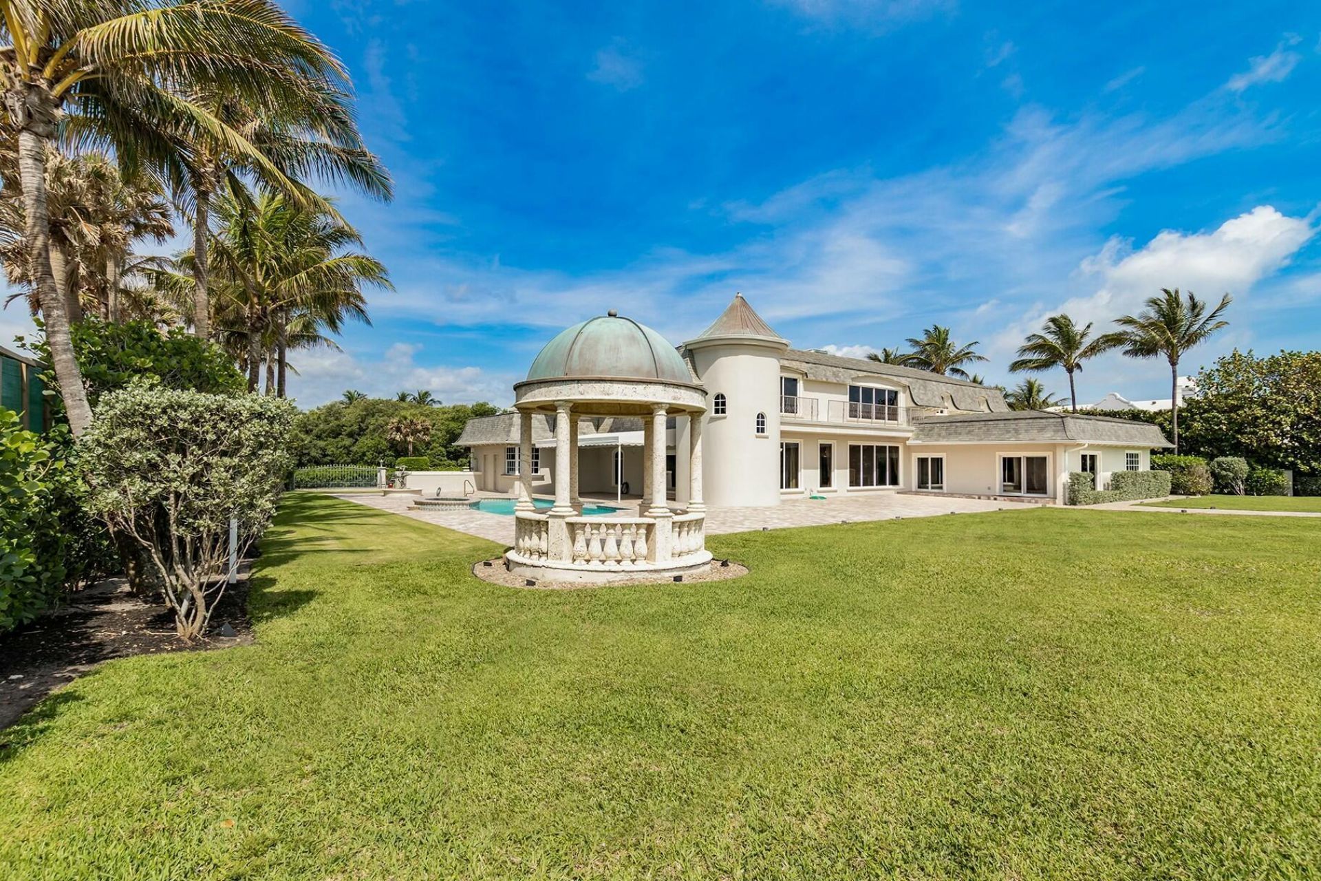477 S Beach Road, Jupiter Island, FL 33455 Photo