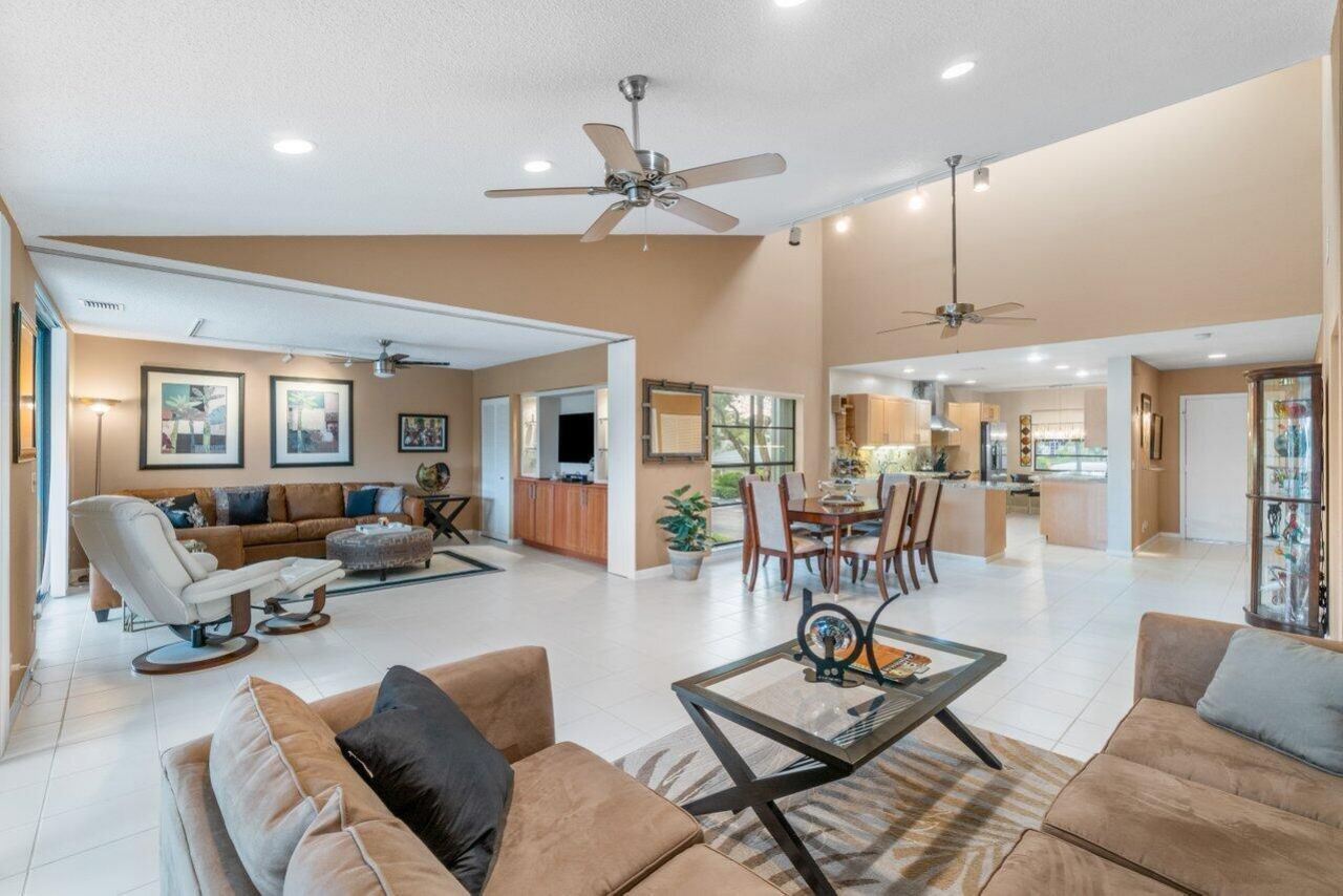 68 Eastgate Drive, Unit D, Boynton Beach, FL 33436 Photo