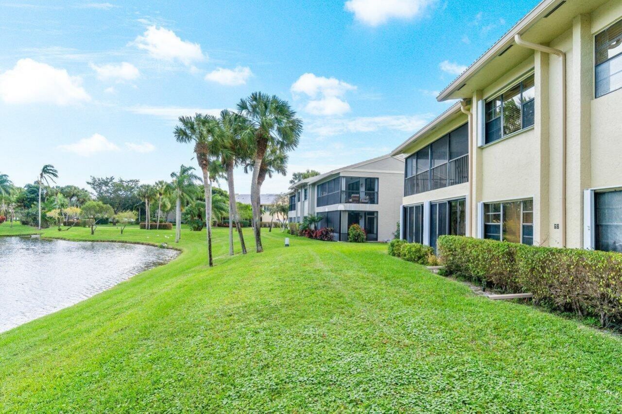 68 Eastgate Drive, Unit D, Boynton Beach, FL 33436 Photo