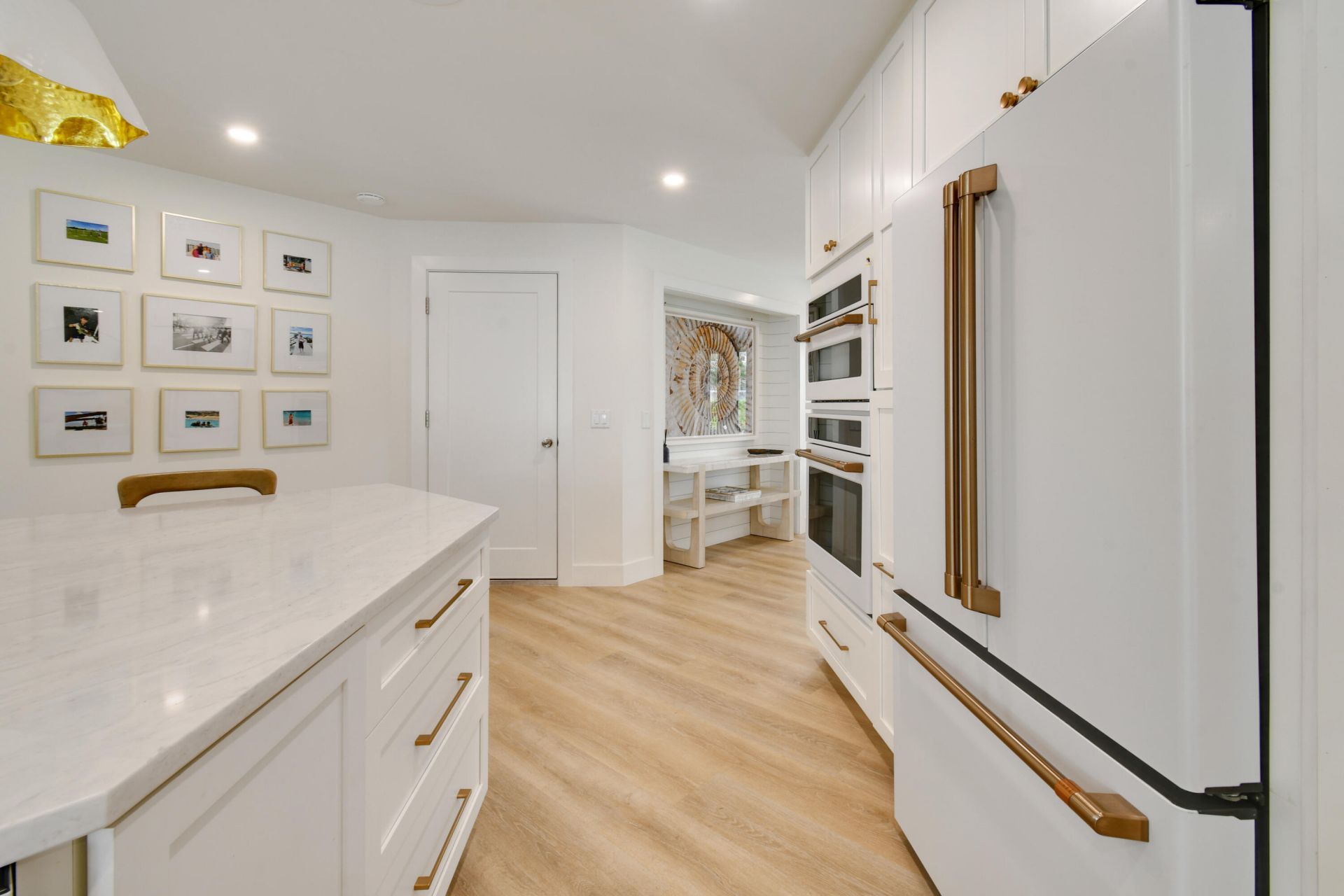 1091 Singer Drive, Singer Island, FL 33404 Photo