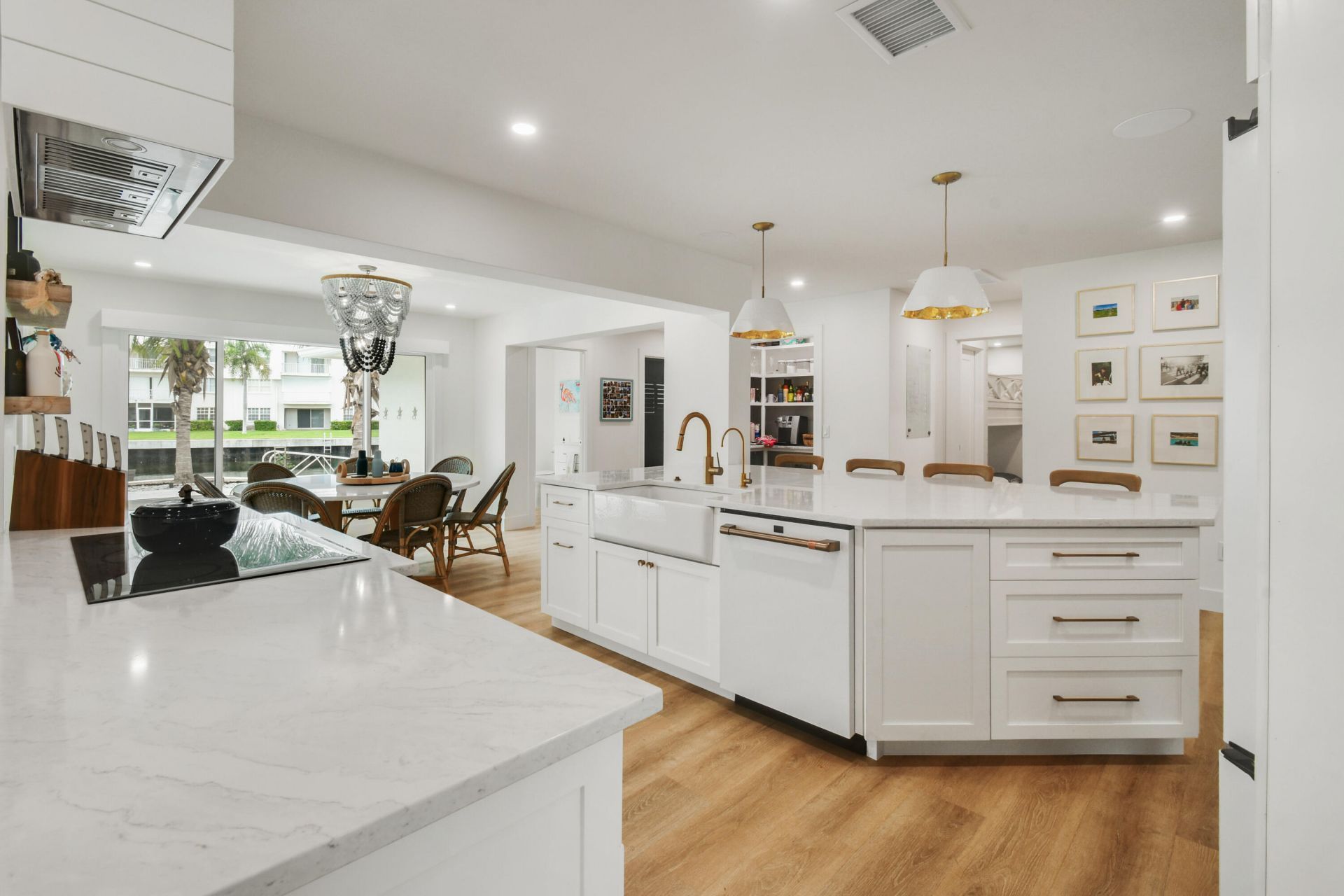 1091 Singer Drive, Singer Island, FL 33404 Photo