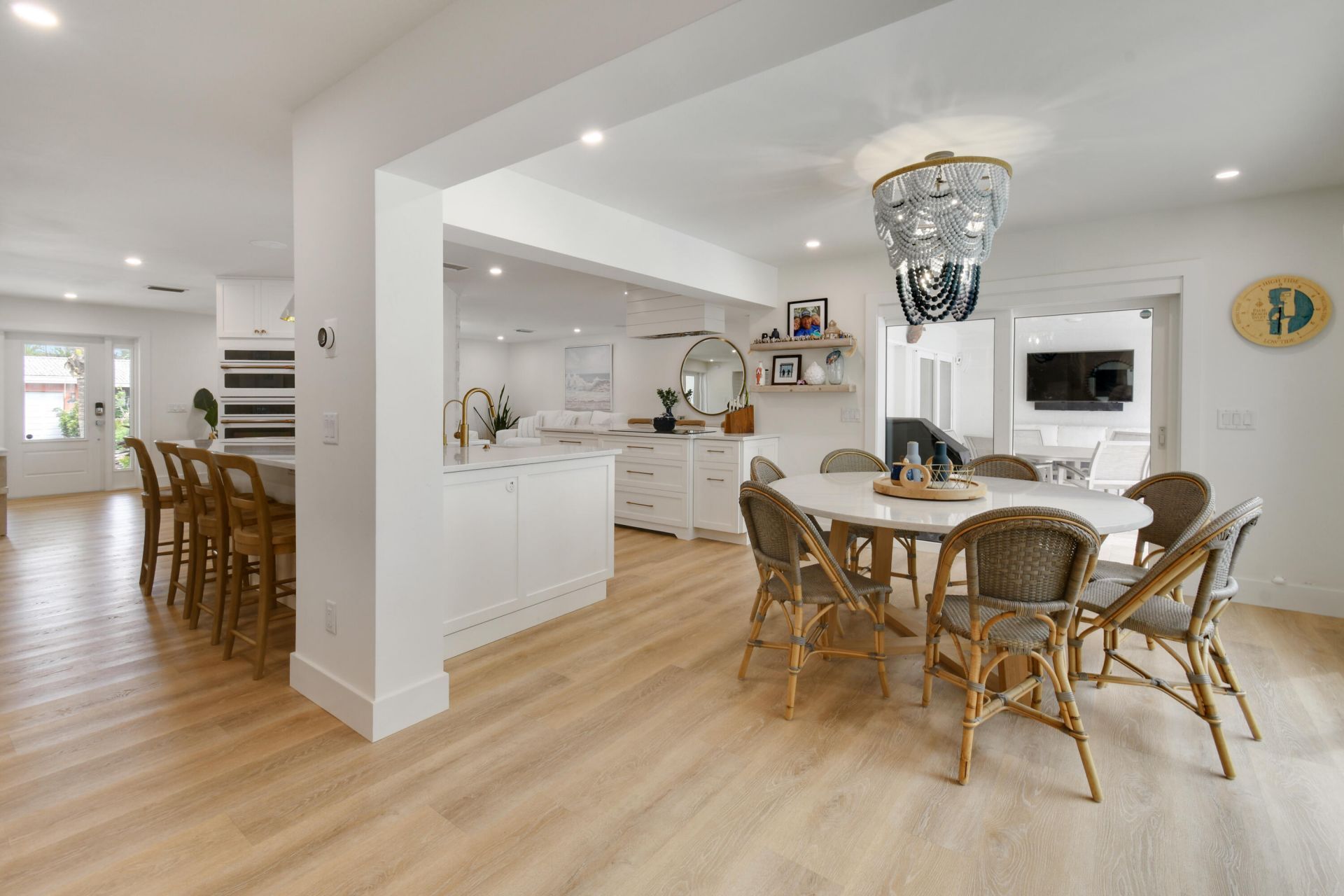 1091 Singer Drive, Singer Island, FL 33404 Photo