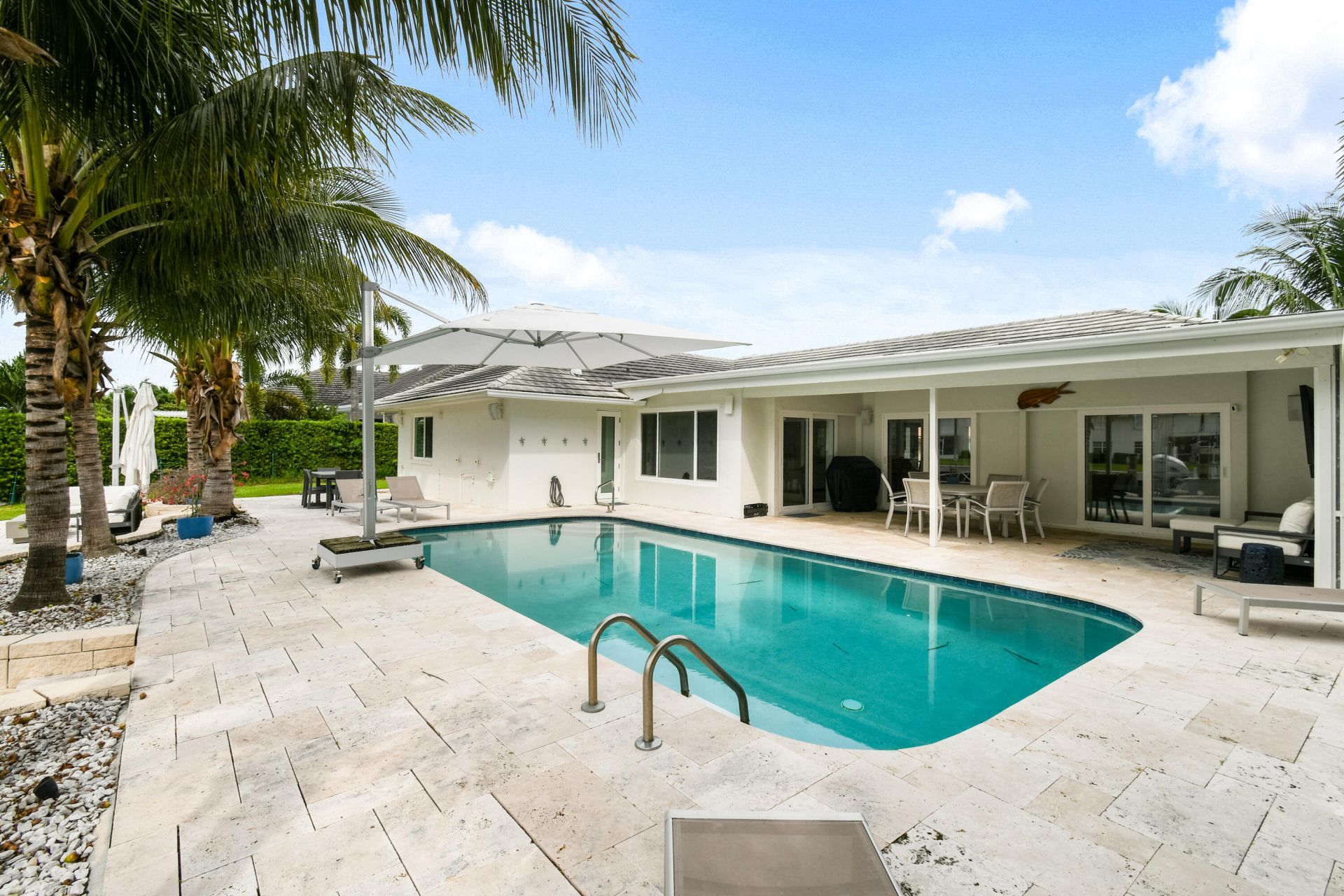 1091 Singer Drive, Singer Island, FL 33404 Photo