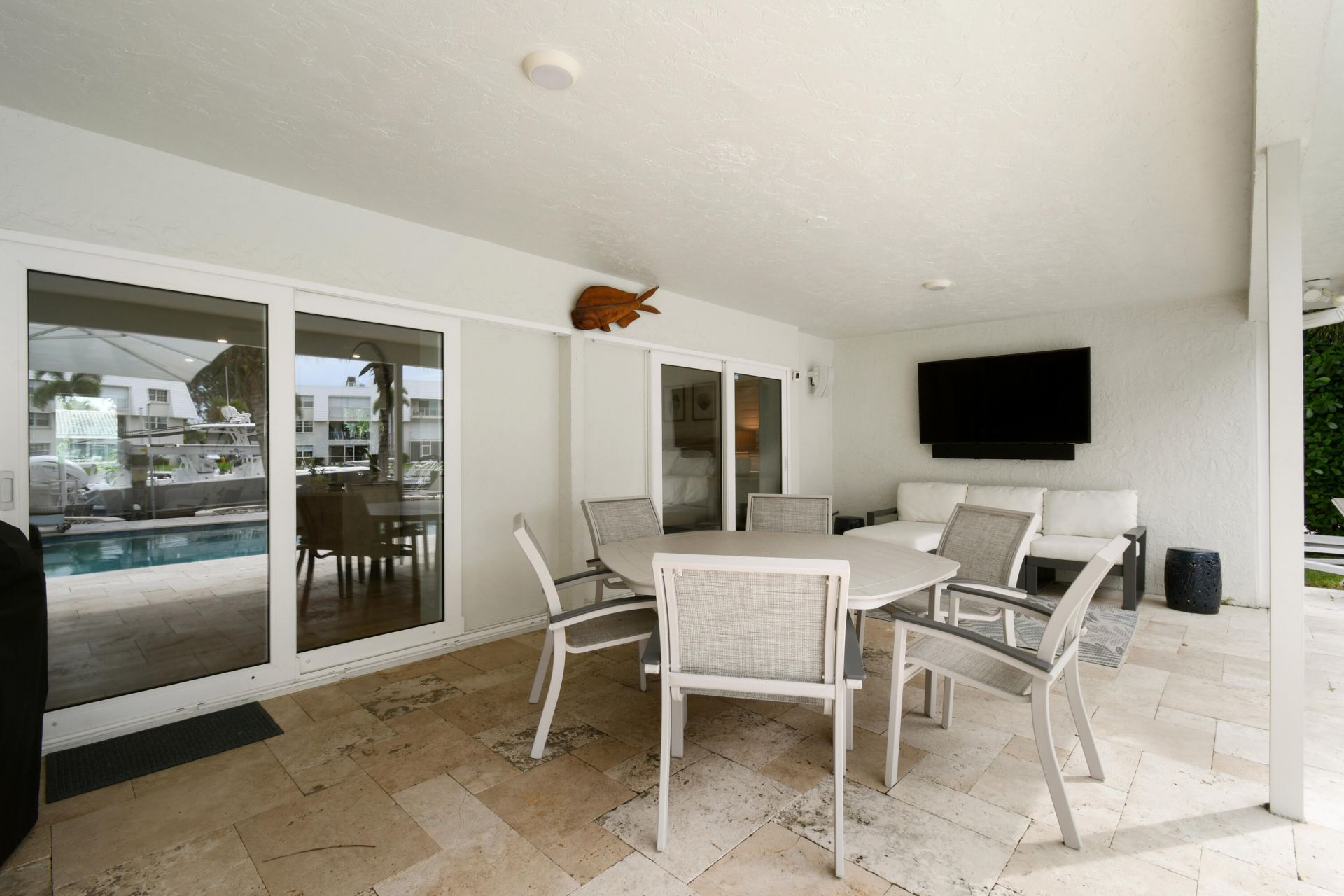 1091 Singer Drive, Singer Island, FL 33404 Photo