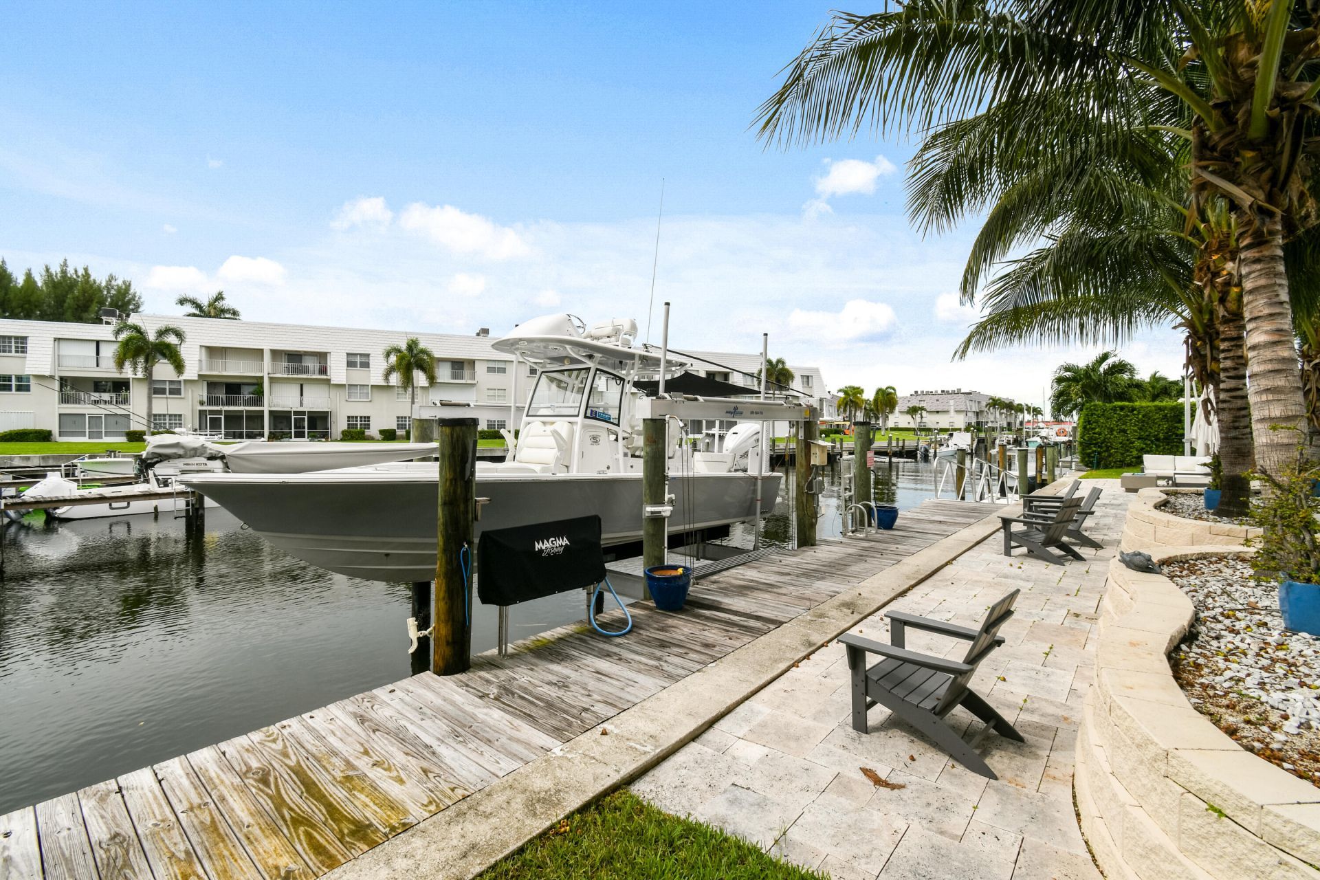 1091 Singer Drive, Singer Island, FL 33404 Photo