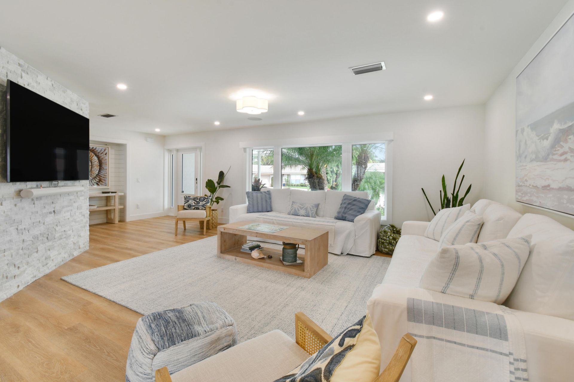 1091 Singer Drive, Singer Island, FL 33404 Photo