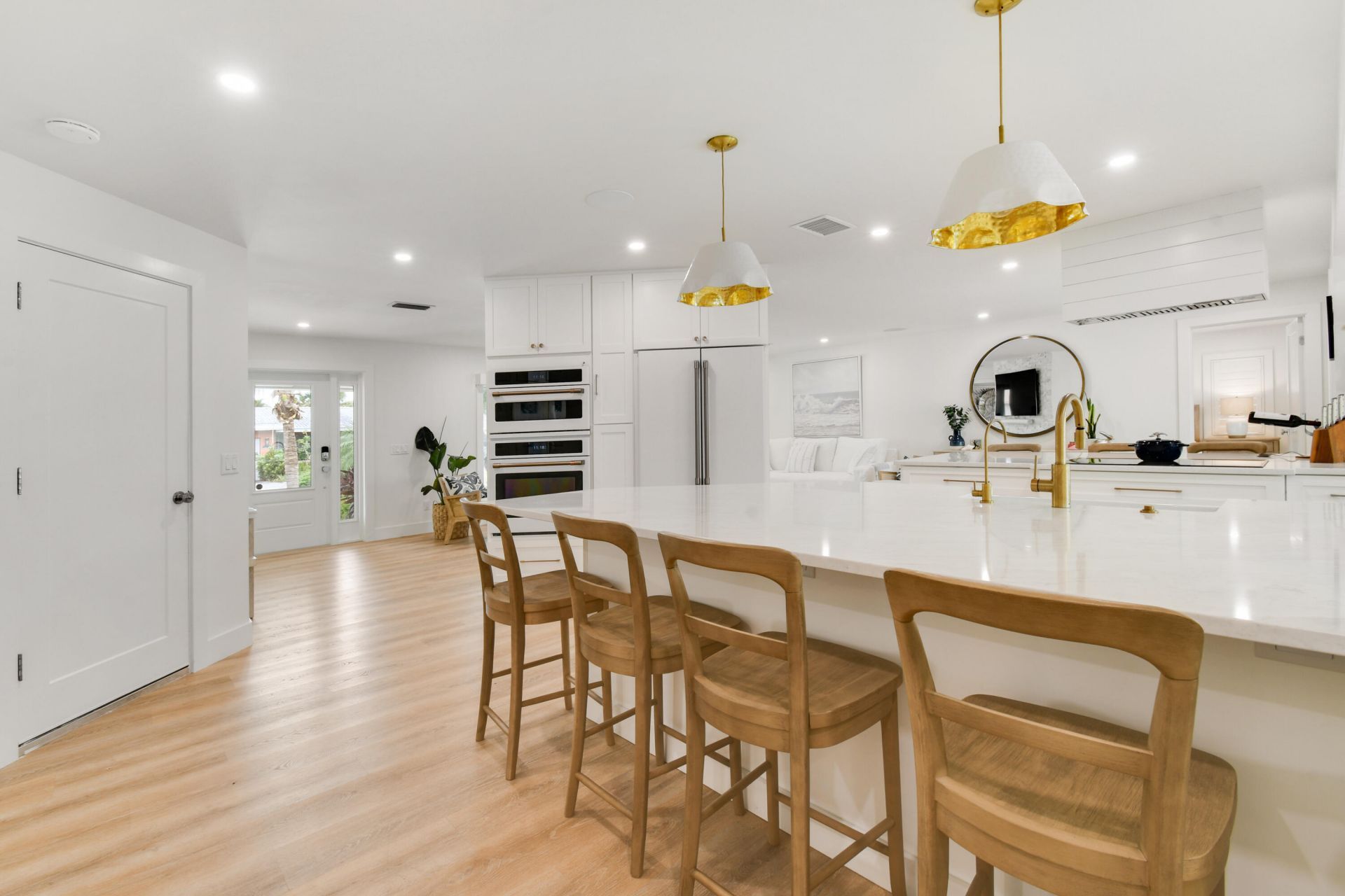 1091 Singer Drive, Singer Island, FL 33404 Photo