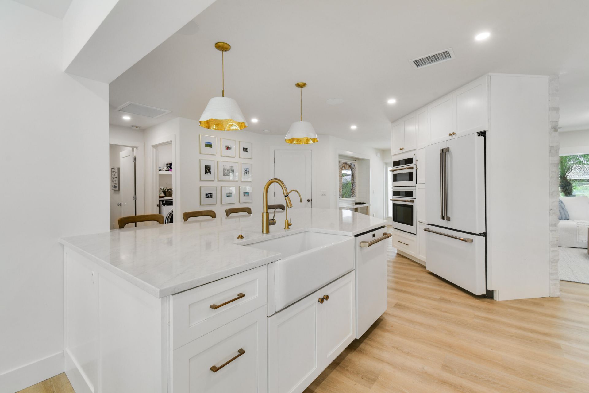 1091 Singer Drive, Singer Island, FL 33404 Photo