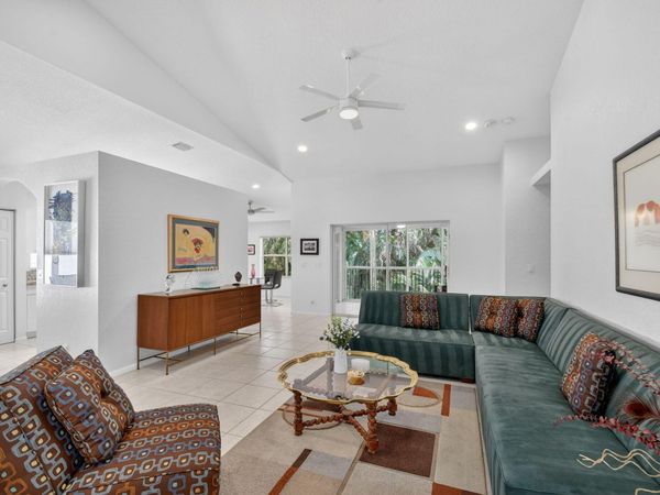7910 Laina Lane, Unit 3, Boynton Beach, FL 33437