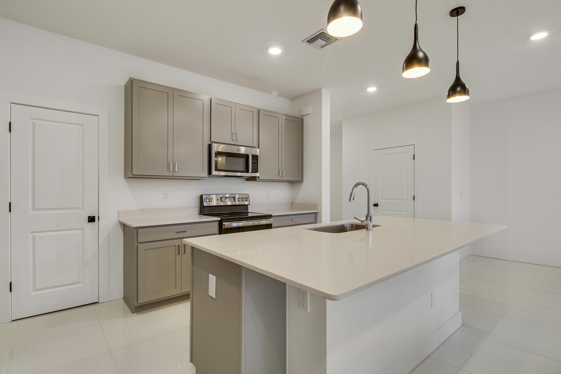 205 Preserve Trail S, Unit 602, Stuart, FL 34994 Photo