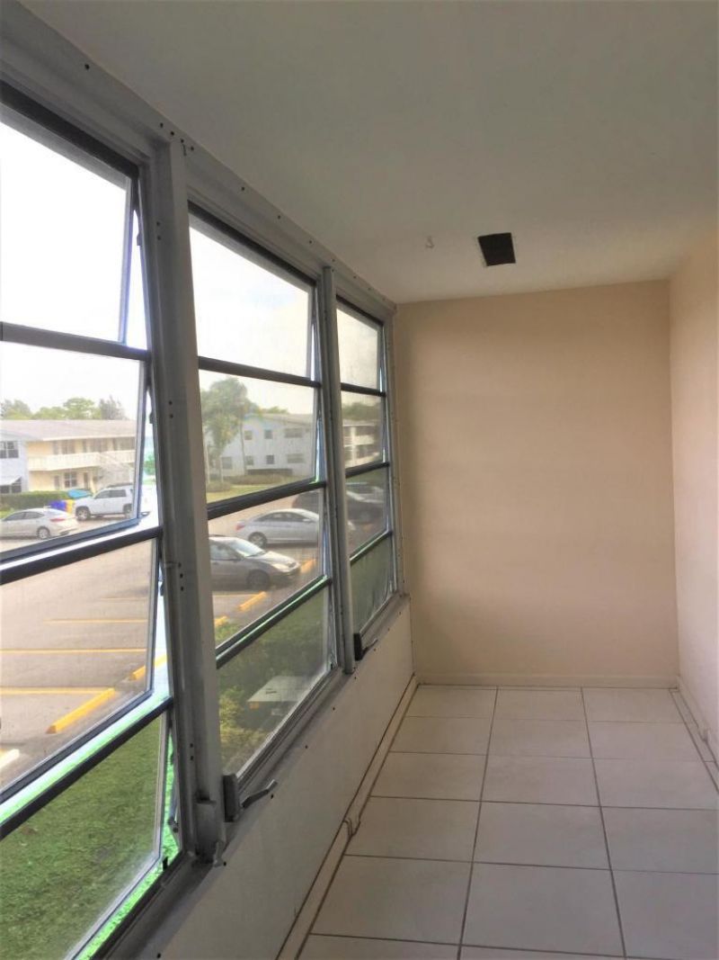 237 Sheffield J, West Palm Beach, FL 33417 Photo