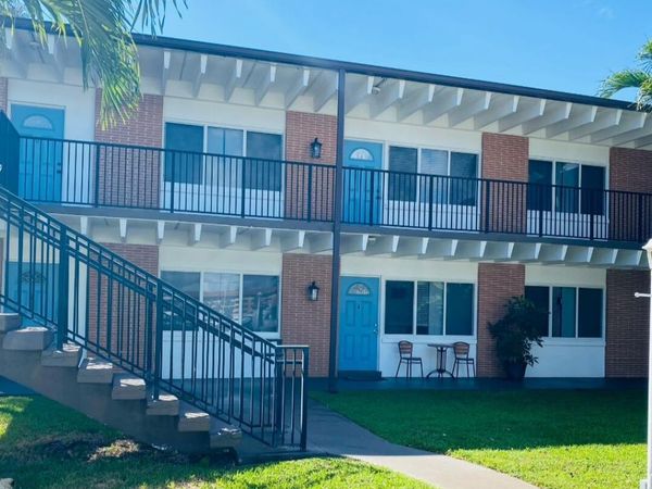 124 YACHT CLUB Drive, Unit 1, North Palm Beach, FL 33408