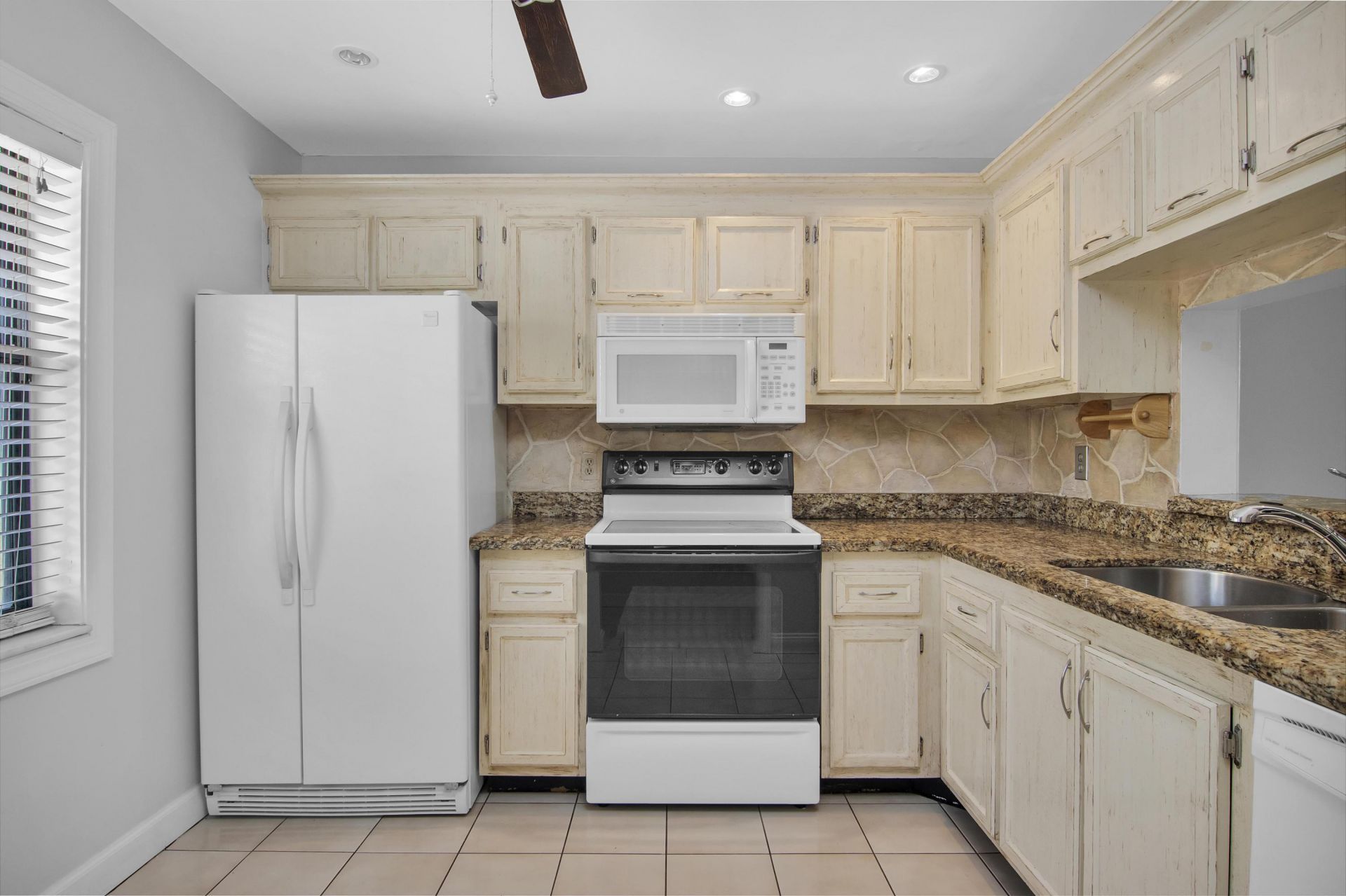5171 Tennis Lane, Delray Beach, FL 33484 Photo