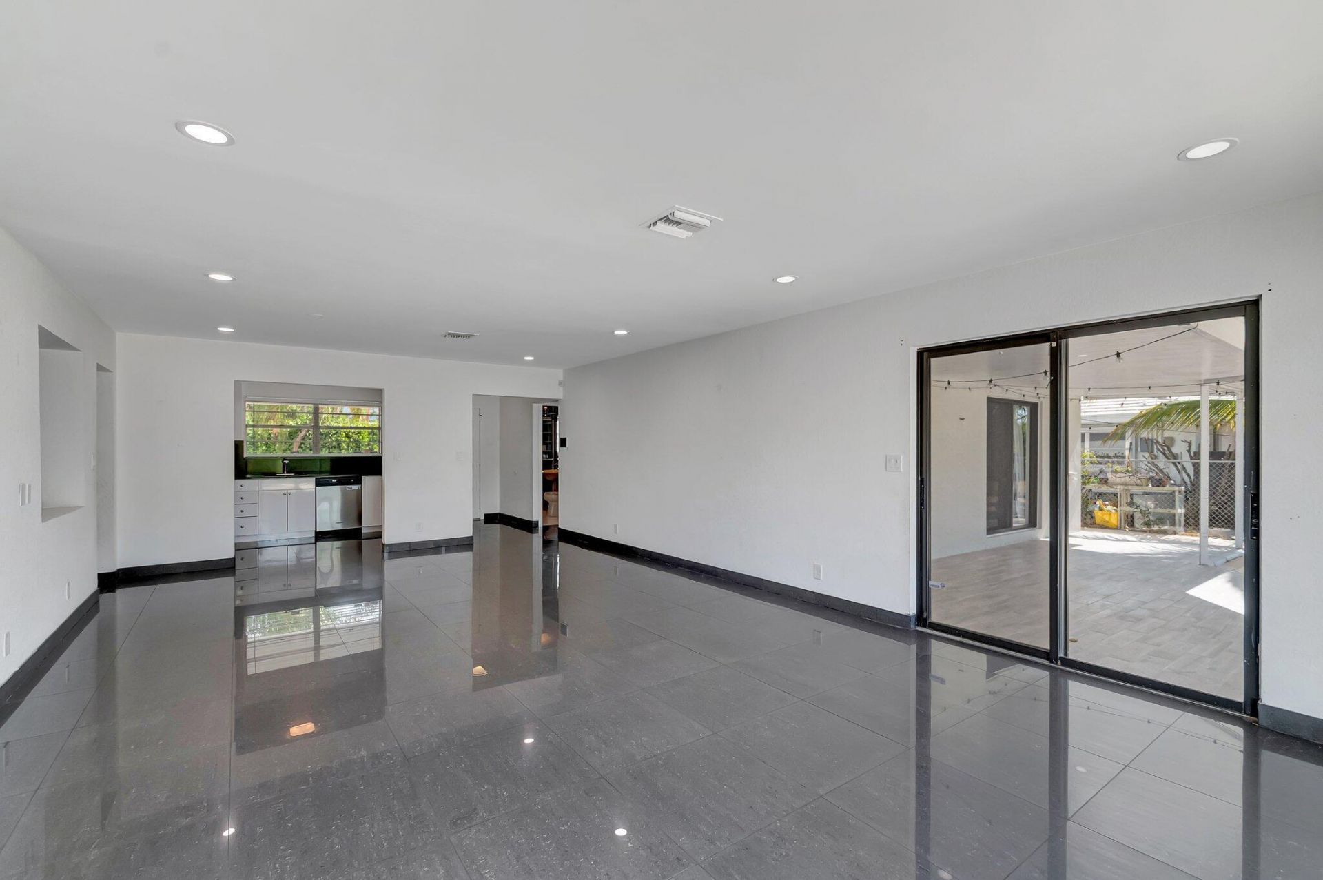 187 Duke Drive, Lake Worth Beach, FL 33460 Photo