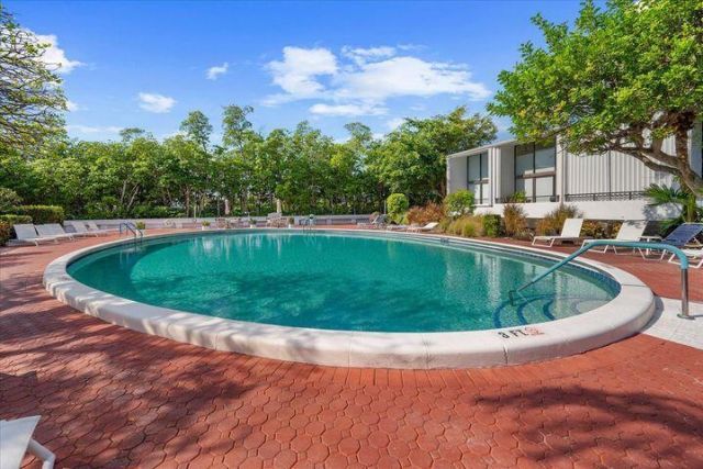 3589 S Ocean Boulevard, Unit 910, South Palm Beach, FL 33480 Photo