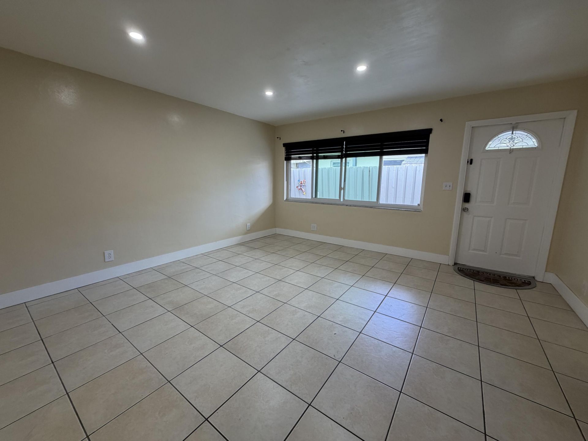905 SE 15th Street, Unit 2, Fort Lauderdale, FL 33316 Photo