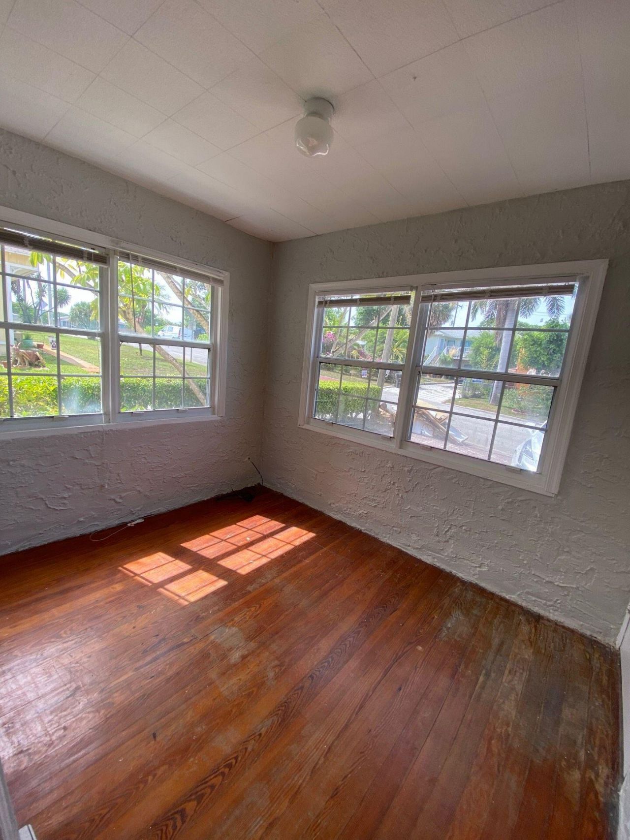 736 Omar Road, Unit #2, West Palm Beach, FL 33405 Photo