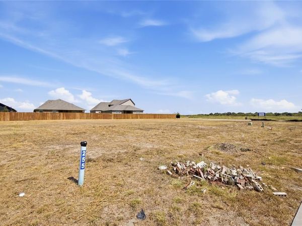 255 Trevor Lane, Greenville, TX 75402