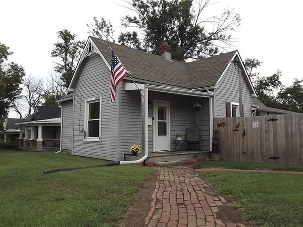 501 N Independence Street, Harrisonville, MO 64701