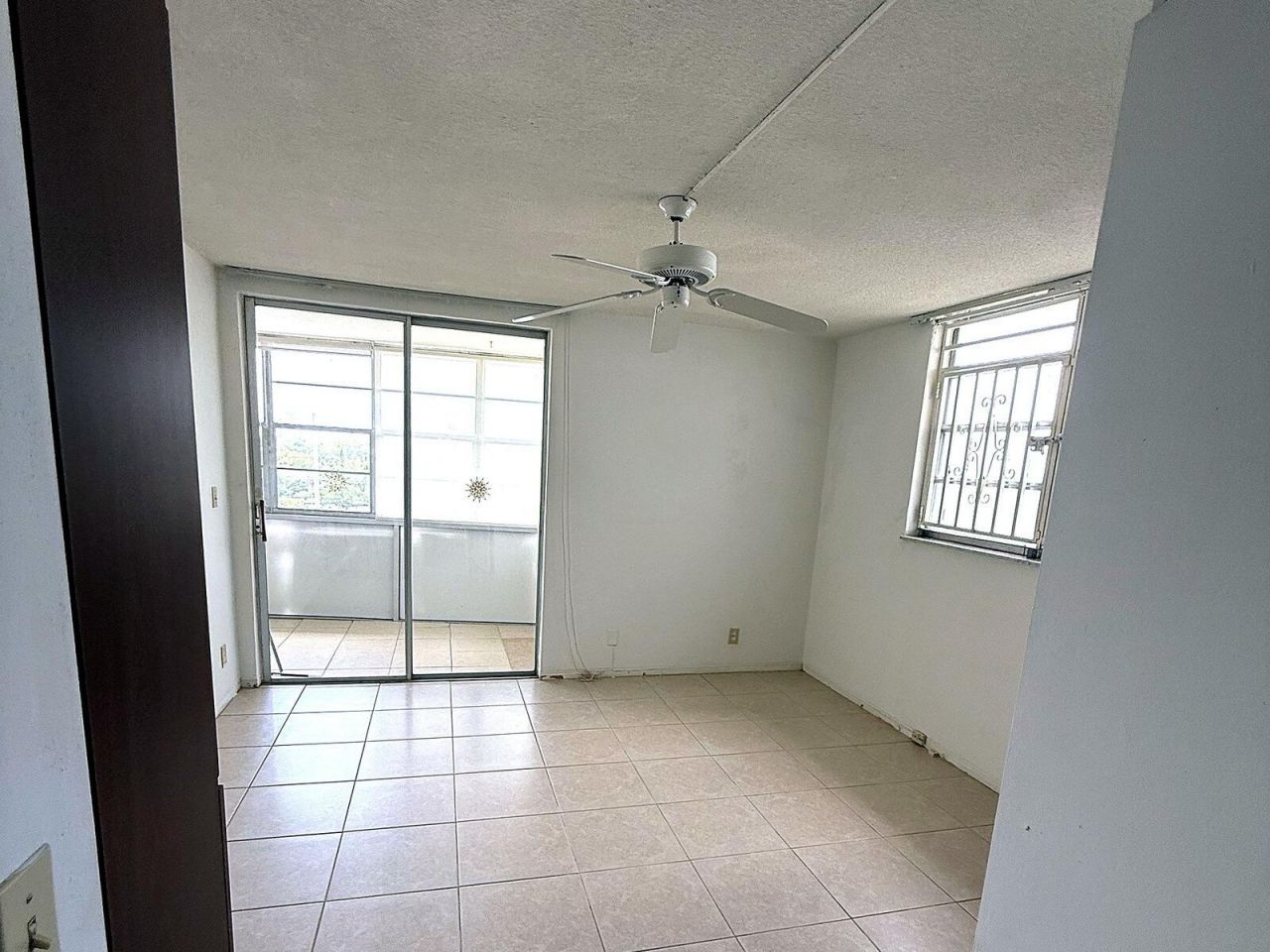 1401 NE Miami Gardens Drive, Unit 1096, Miami, FL 33179 Main Photo