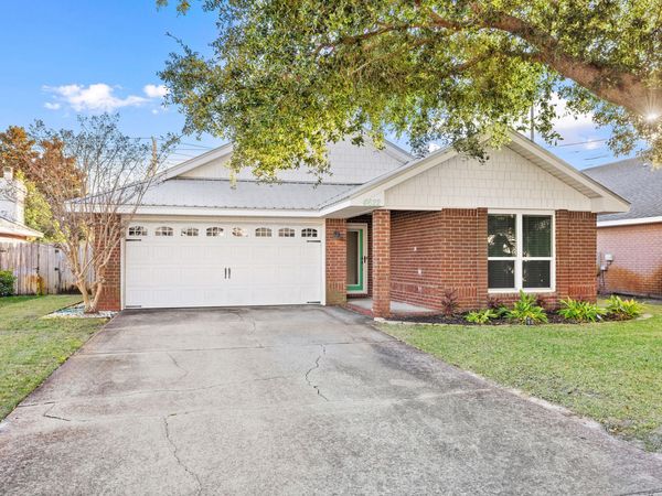 4622 Windstarr Drive, Destin, FL 32541