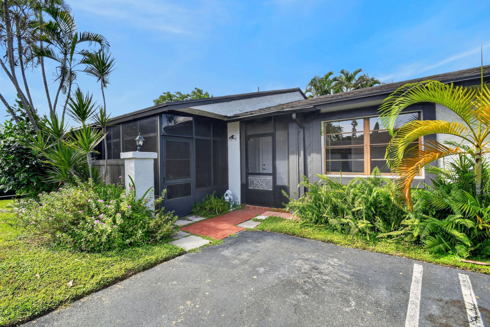72 Conaskonk Circle, Royal Palm Beach, FL 33411 Photo