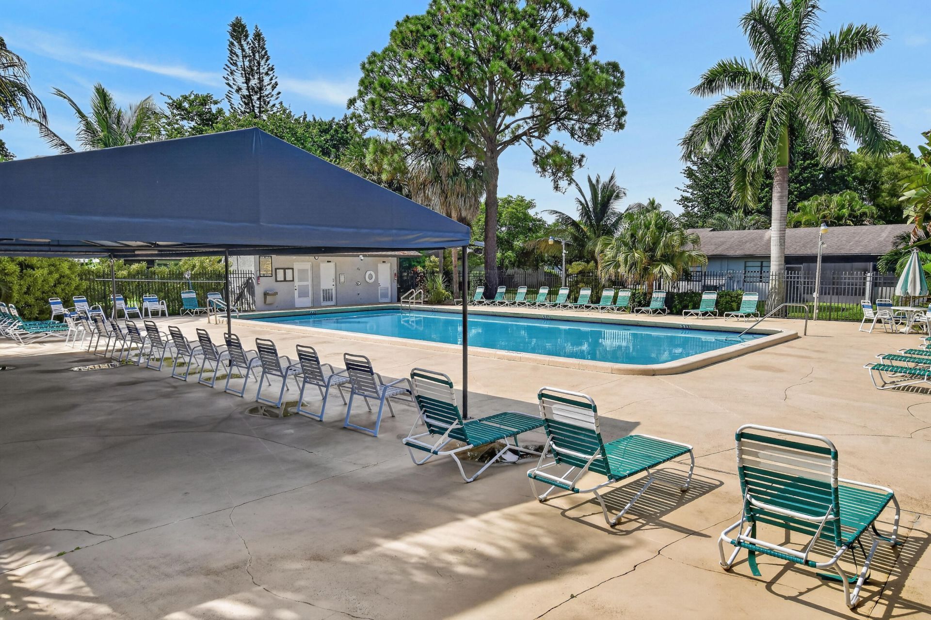 72 Conaskonk Circle, Royal Palm Beach, FL 33411 Photo