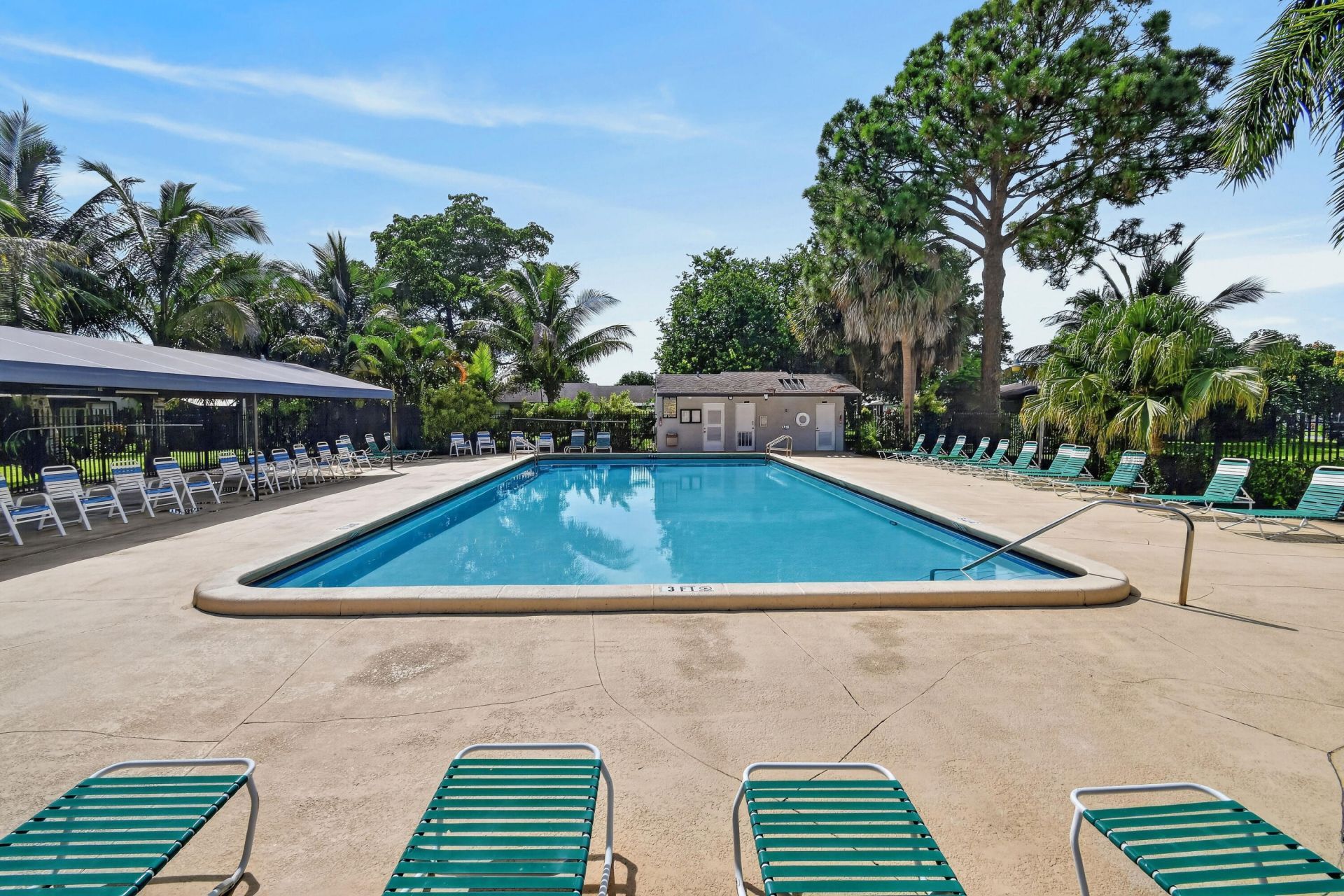 72 Conaskonk Circle, Royal Palm Beach, FL 33411 Photo